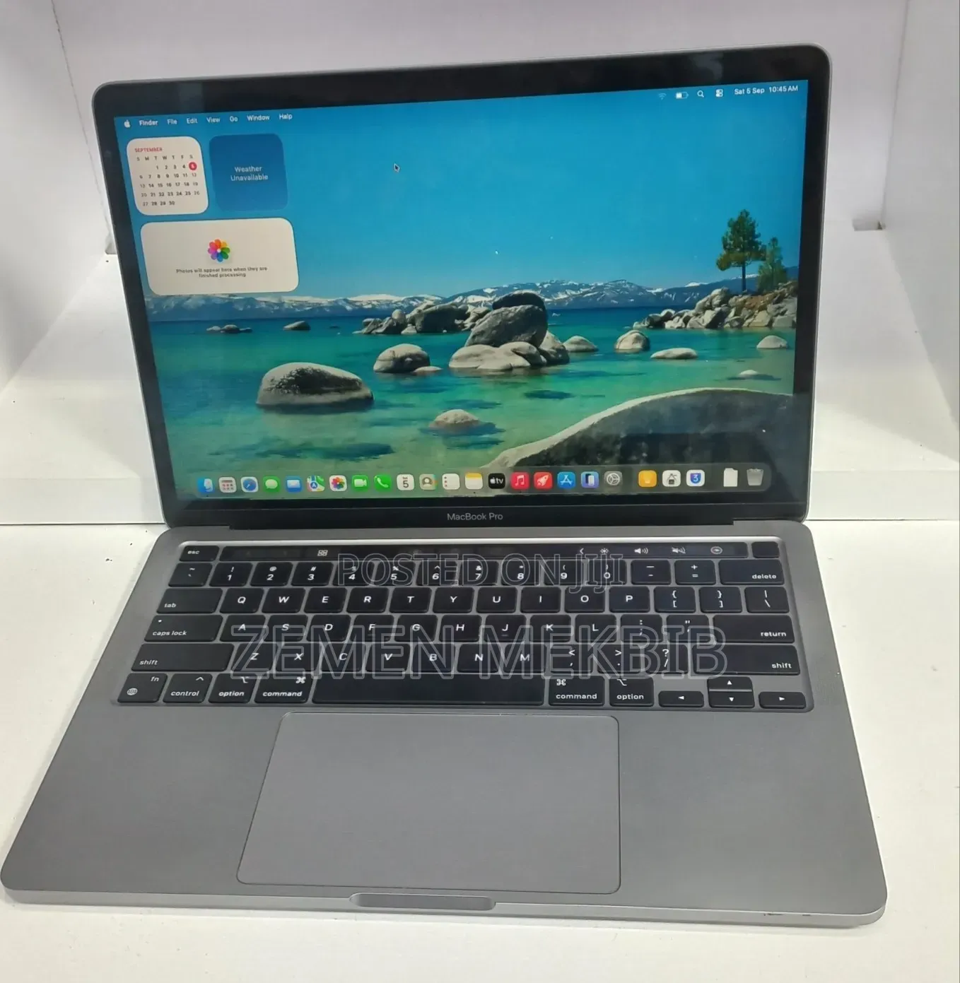 New Laptop Apple MacBook Pro 2020 8GB Apple M1 SSD 256GB