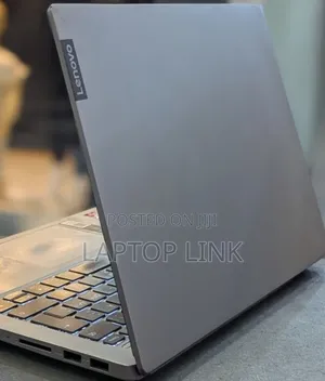 New Laptop Lenovo IdeaPad S340 8GB AMD Ryzen 3 SSD 256GB
