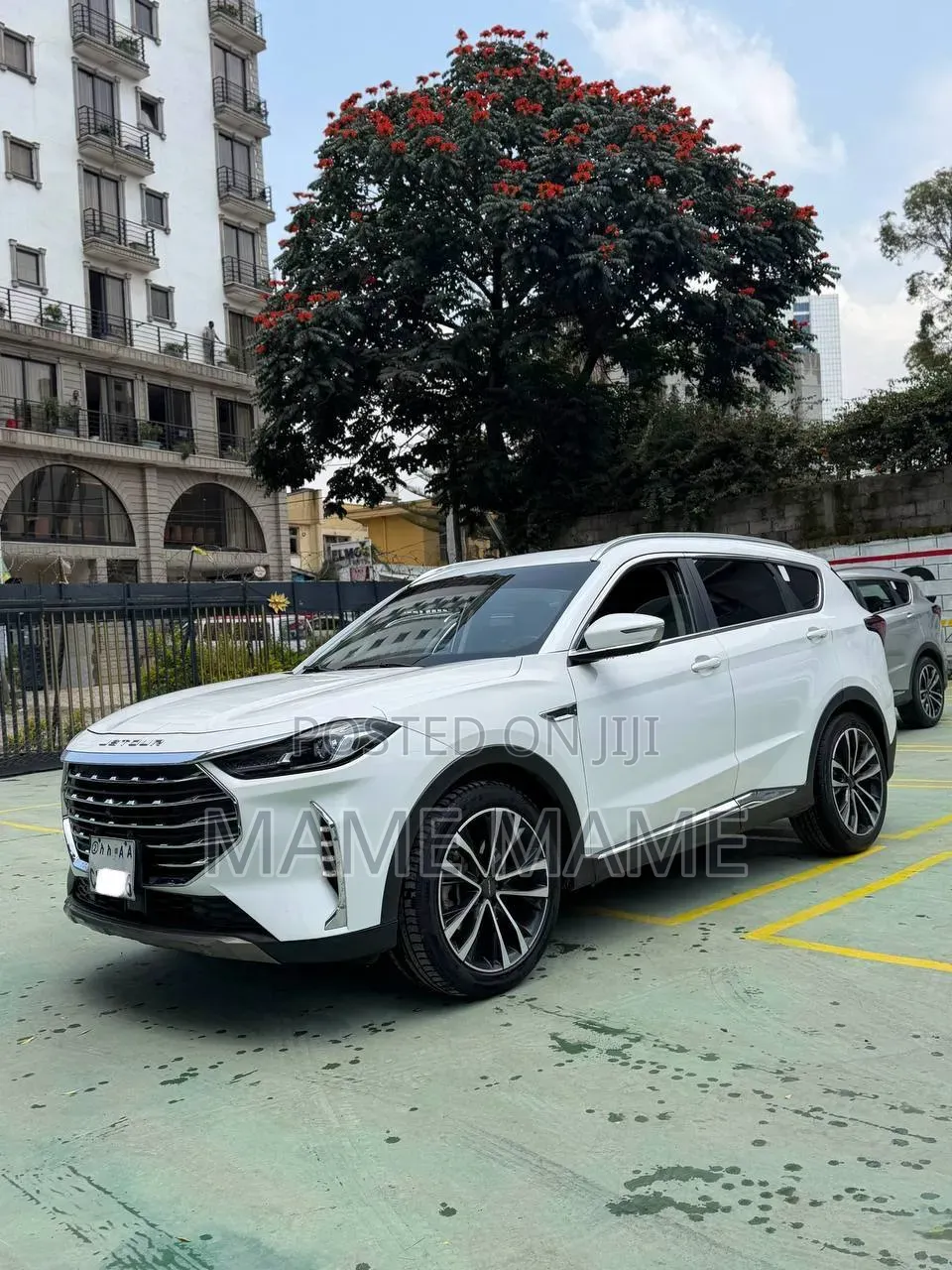 Jetour X70 Plus 2022 White