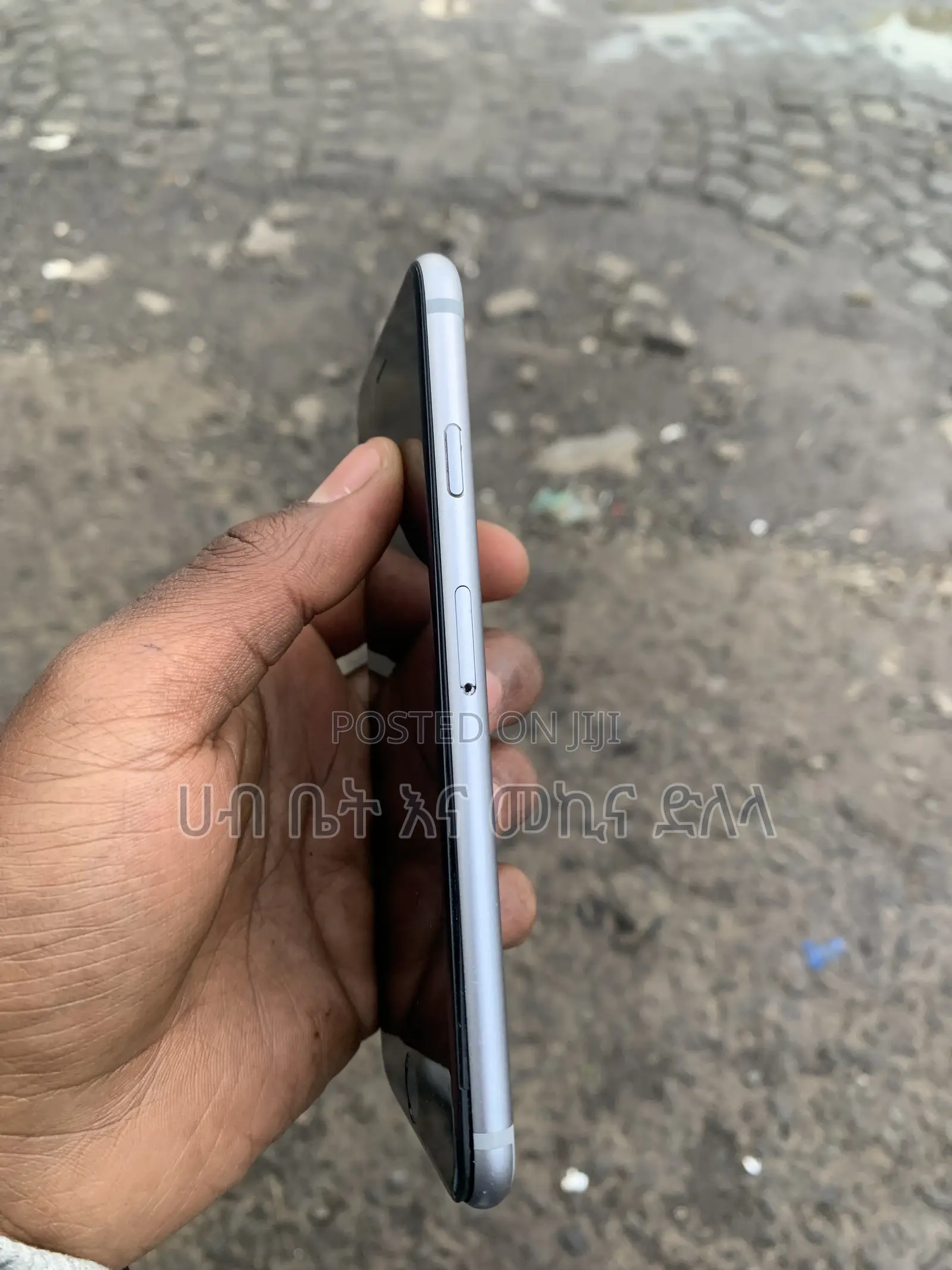 Apple iPhone 6s 16 GB Silver