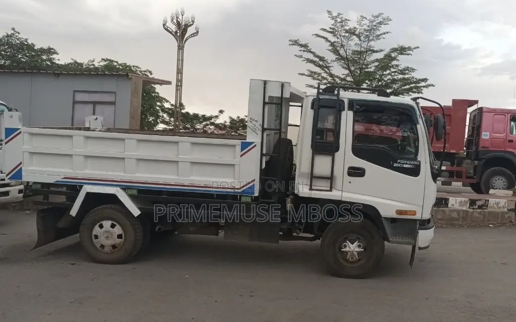 Isuzu Forwar