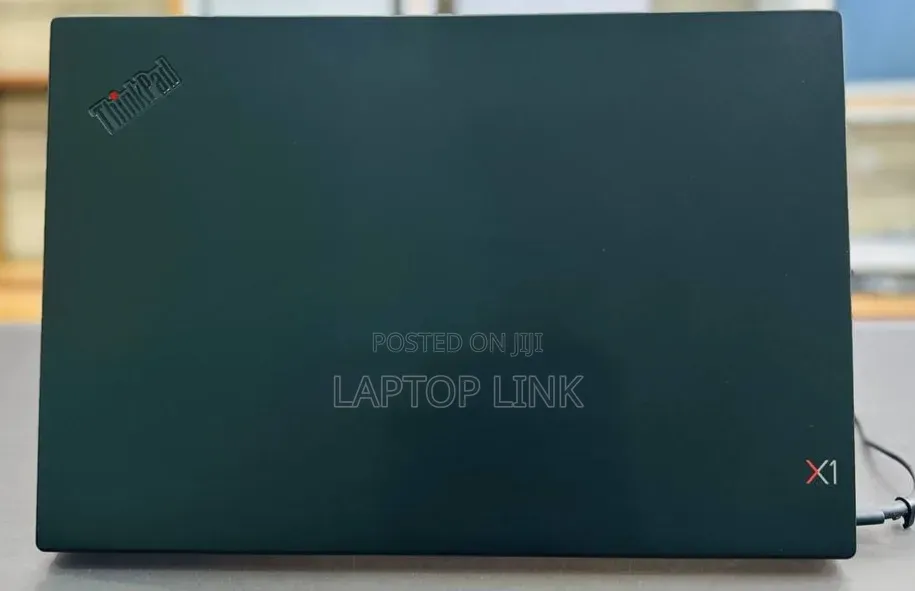 New Laptop Lenovo ThinkPad X1 8GB Intel Core i7 SSD 256GB