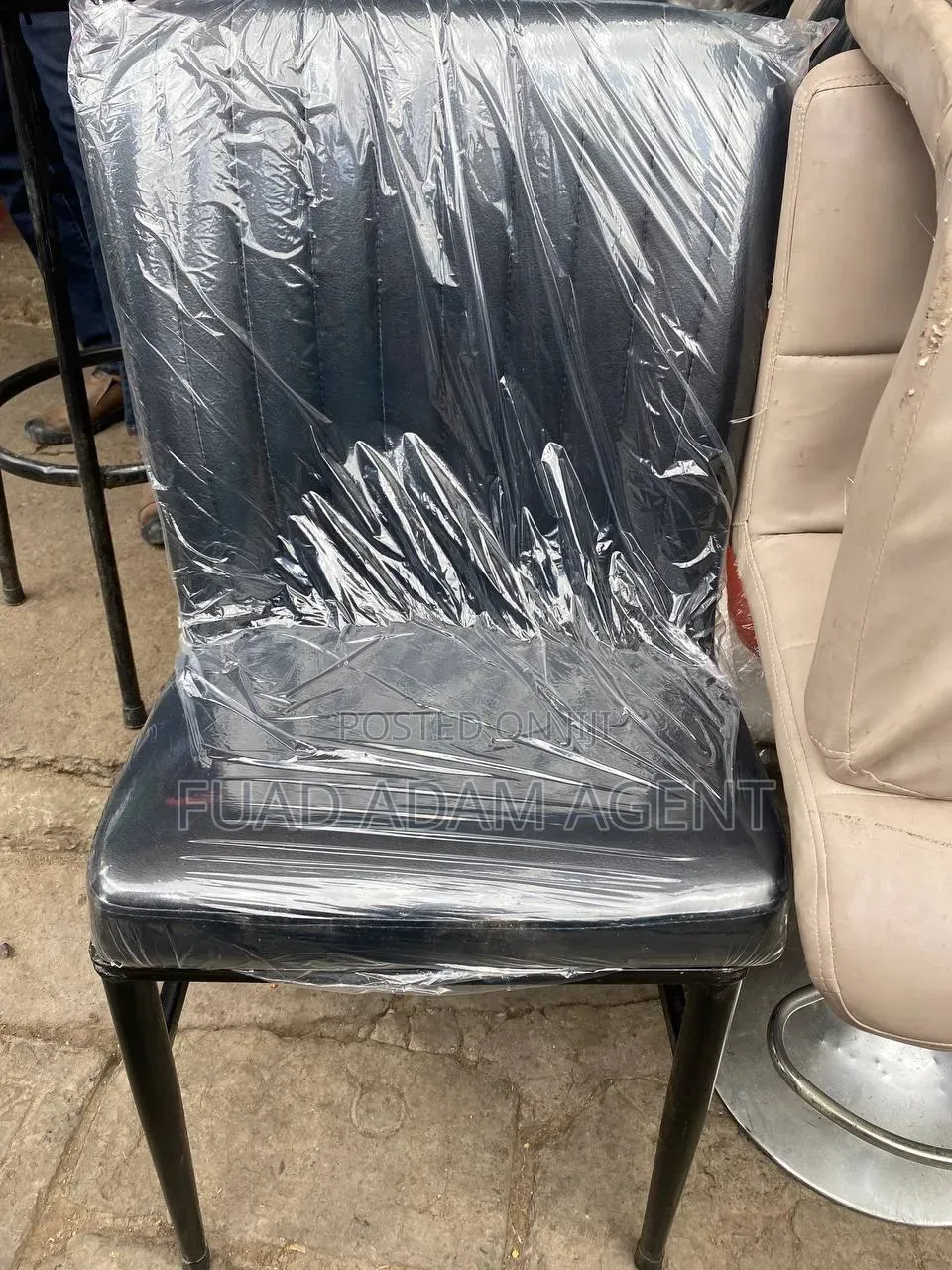 Restaurant Chairs/ Leather Cafe Chairs የሬስቶራንት ወንበር ሌዘር