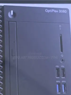 Desktop Computer Dell OptiPlex 3060 4GB Intel Core i5 HDD 500GB