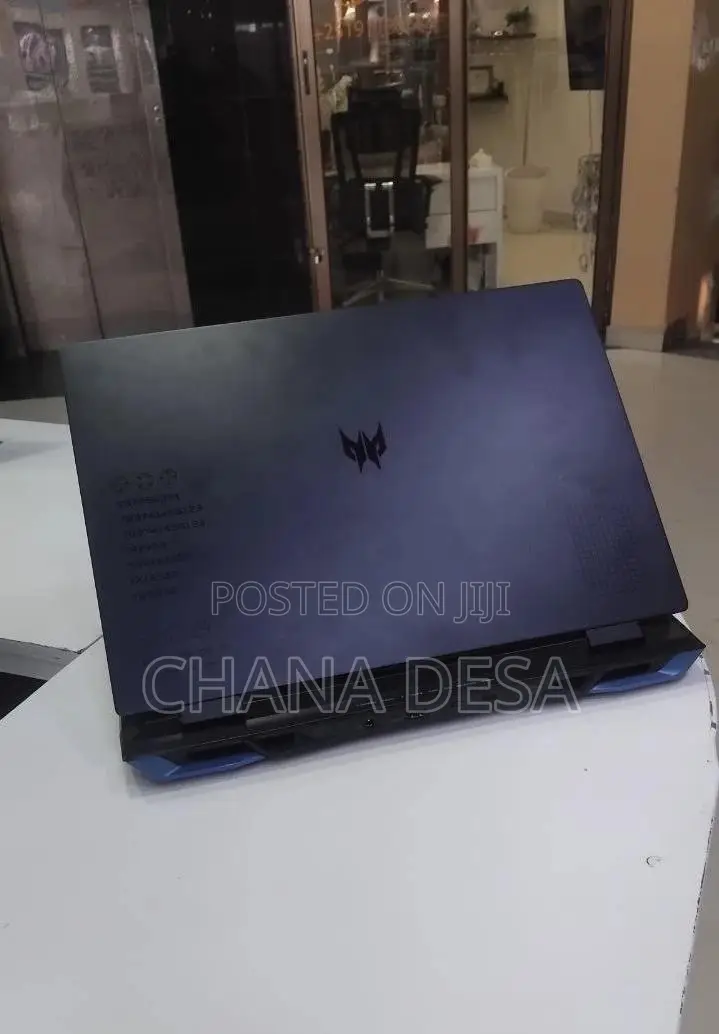 New Laptop Acer Predator Helios 16 16GB Intel Core i9 SSD 1T