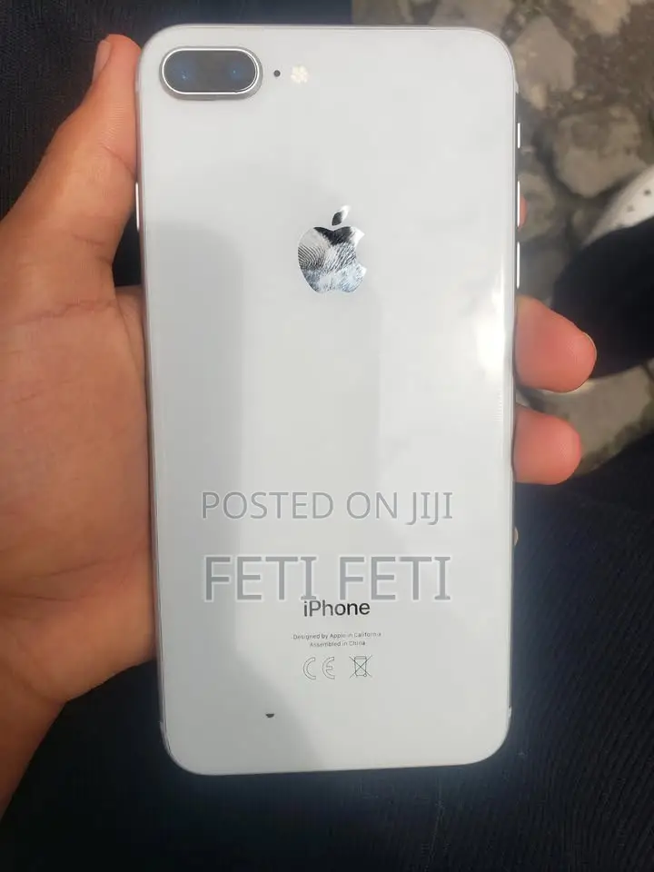 Apple iPhone 8 Plus 64 GB White