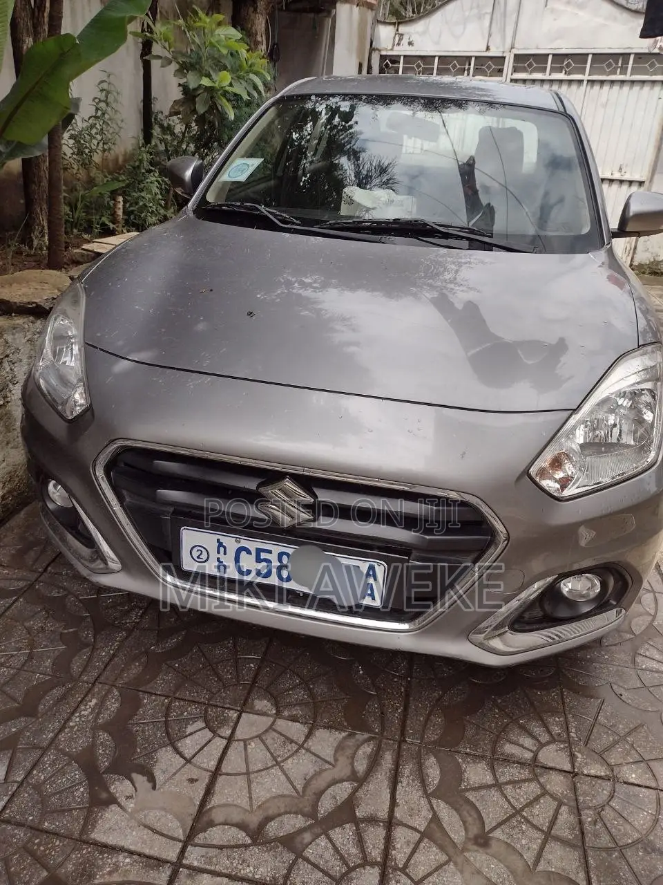 Suzuki Dzire 2022 Silver
