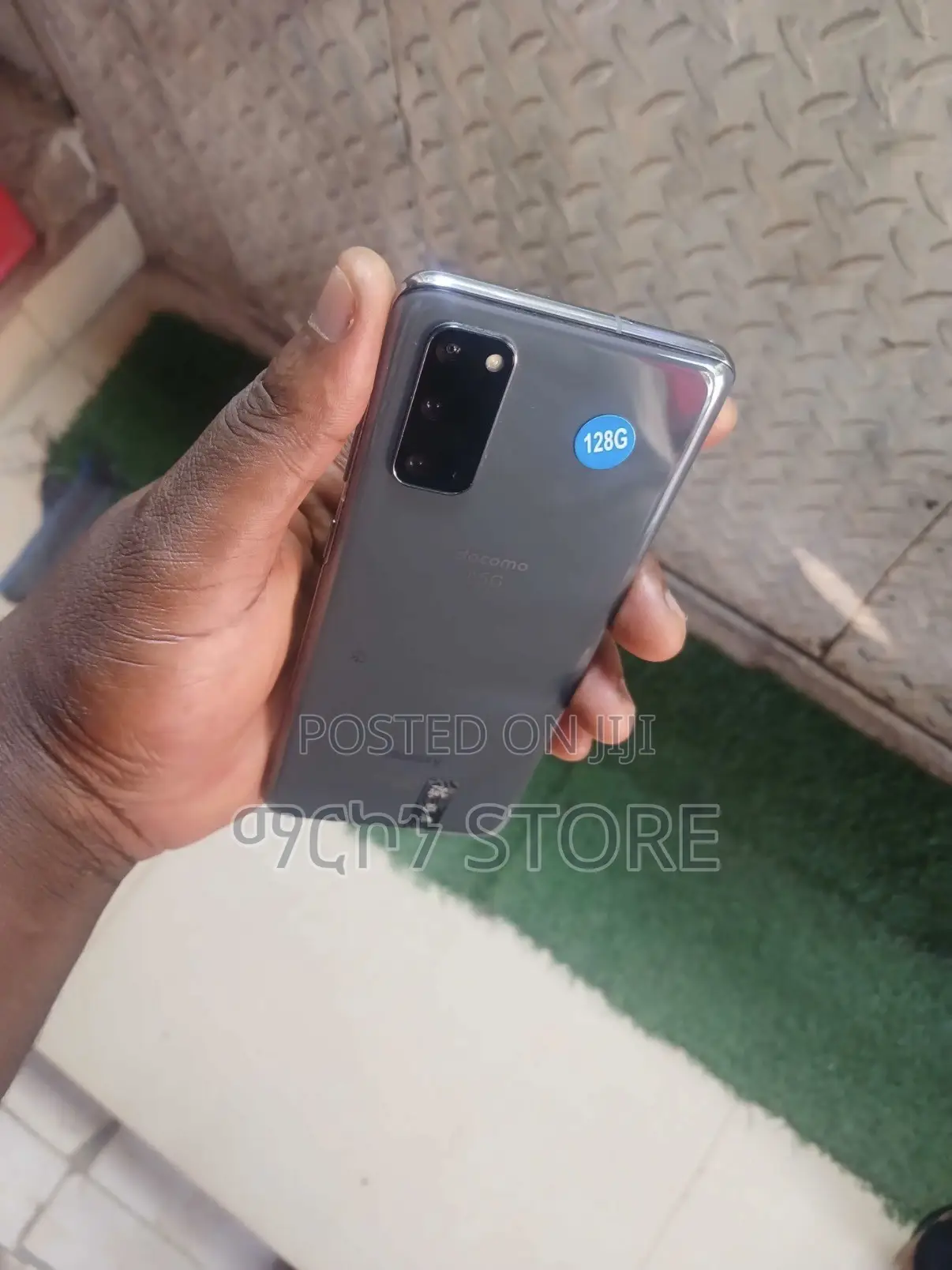 New Samsung Galaxy S20 128 GB Silver
