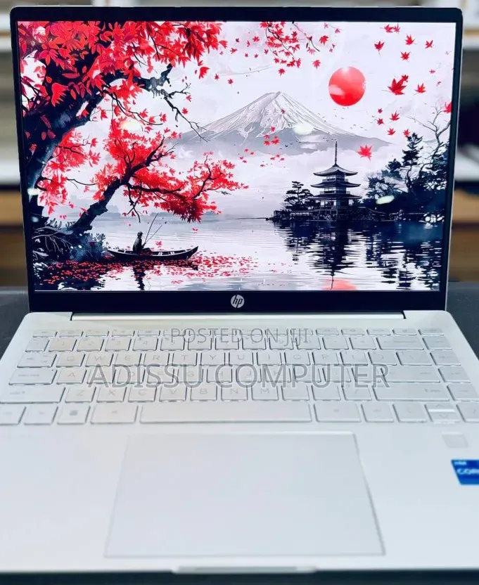New Laptop HP Pavilion 14 16GB Intel Core i7 SSD 512GB
