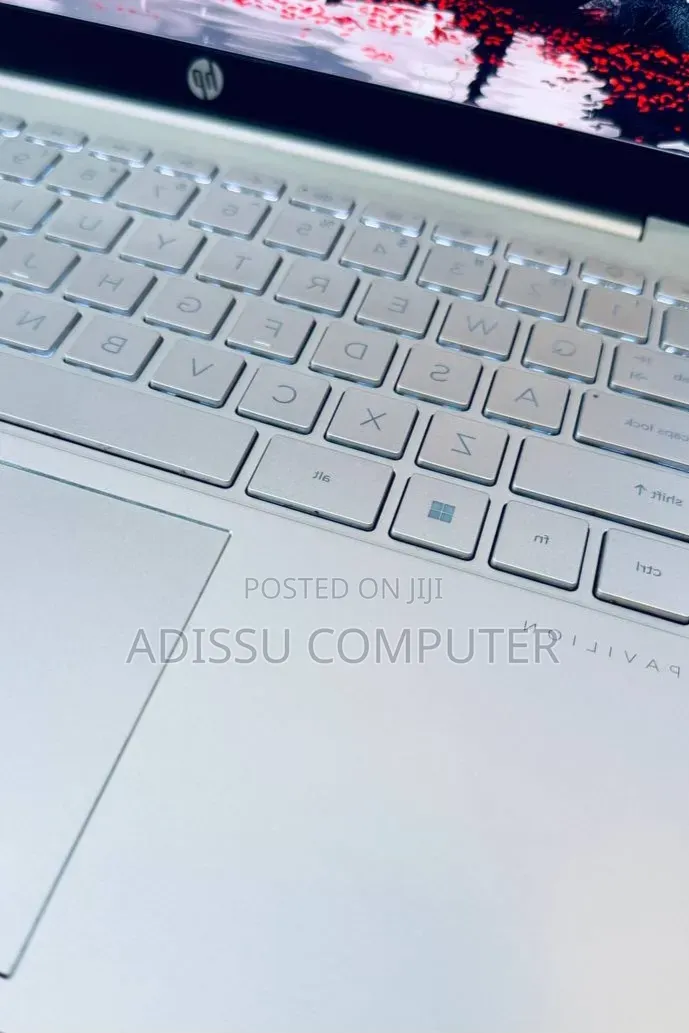 New Laptop HP Pavilion 14 16GB Intel Core i7 SSD 512GB