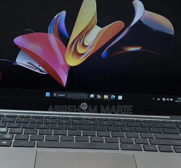 New Laptop HP Stream Notebook 16GB Intel Core i7 SSD 1T