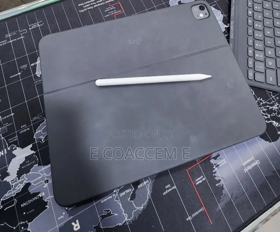 New Apple iPad Pro 13 (2025) 256 GB