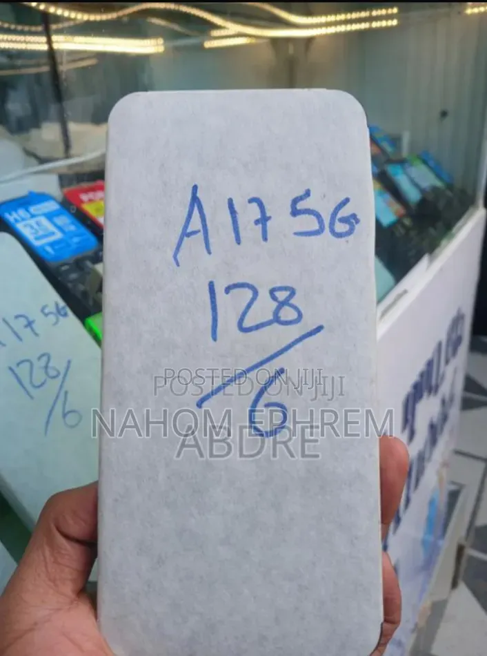 New Samsung Galaxy A17 5G 128 GB Black