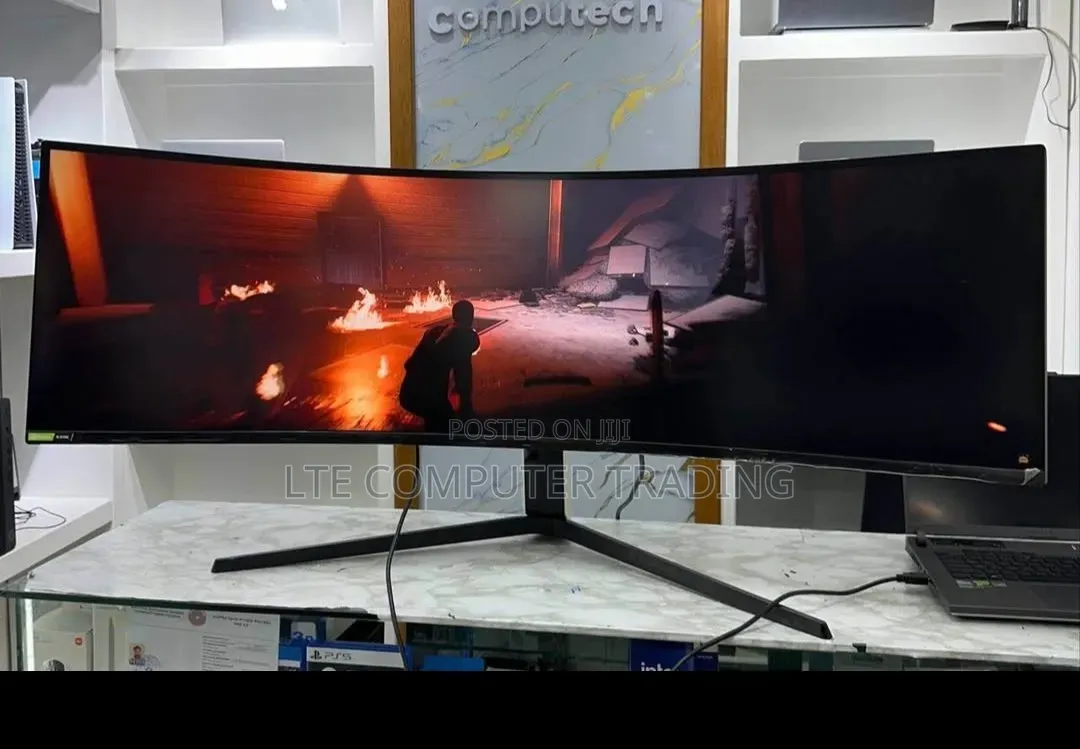 Samsung Odyssey G9