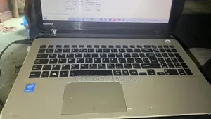 Laptop Toshiba Satellite C55 8GB Intel Core 3 HDD 500GB