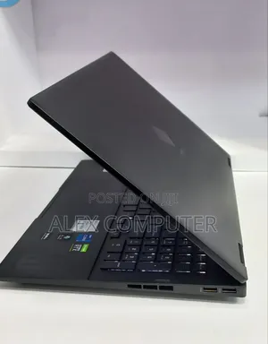 New Laptop HP Omen 16 16GB Intel Core i7 SSD 512GB