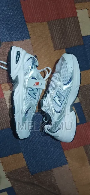 New Balance Shoe(ኒዉ ባላንስ ጫማ)