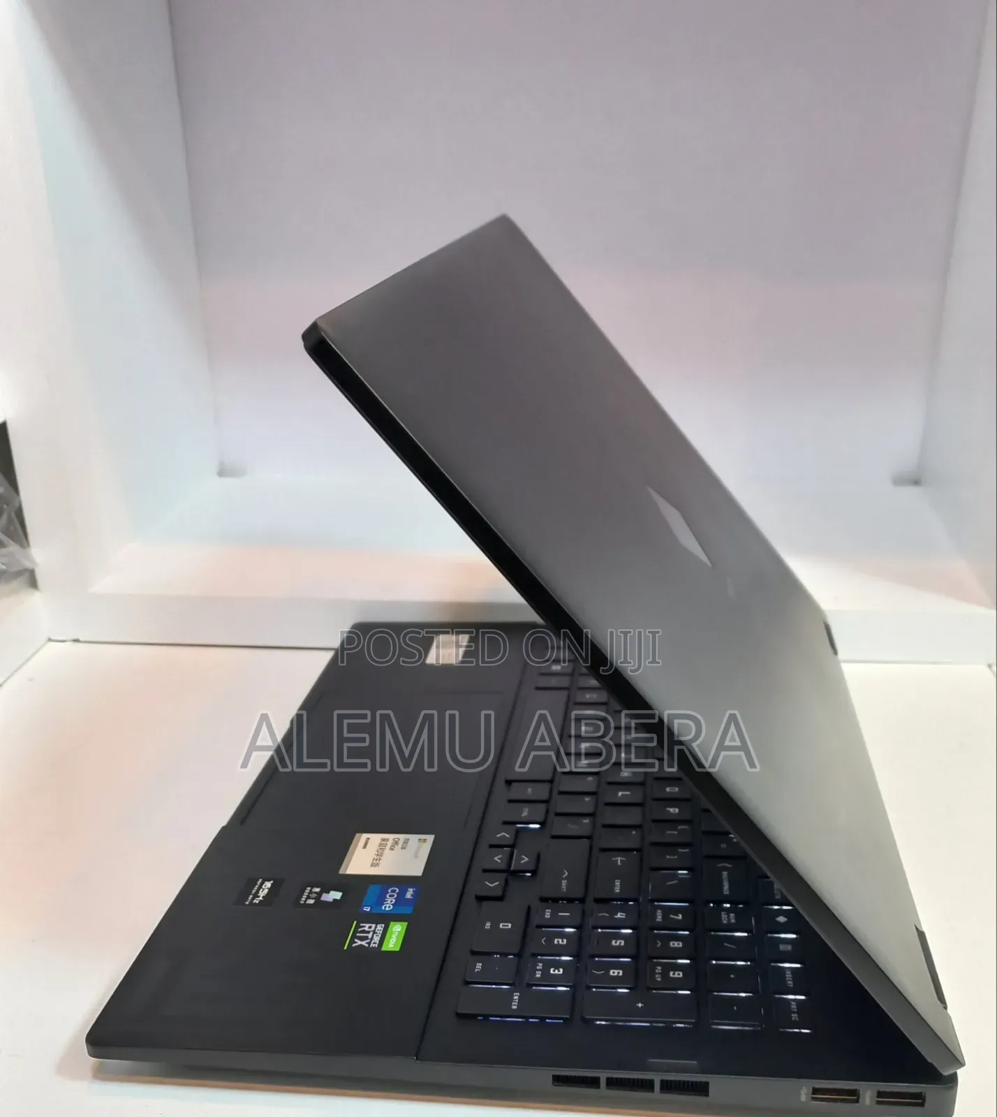 New Laptop HP Omen 16 16GB Intel Core i7 SSD 512GB