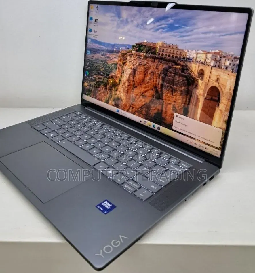 New Laptop Lenovo 32GB Intel Core Ultra 7 SSD 1T