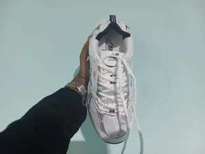 New Balance 530 Shoes (ኒዉ ባላንስ 530 ጫማ)