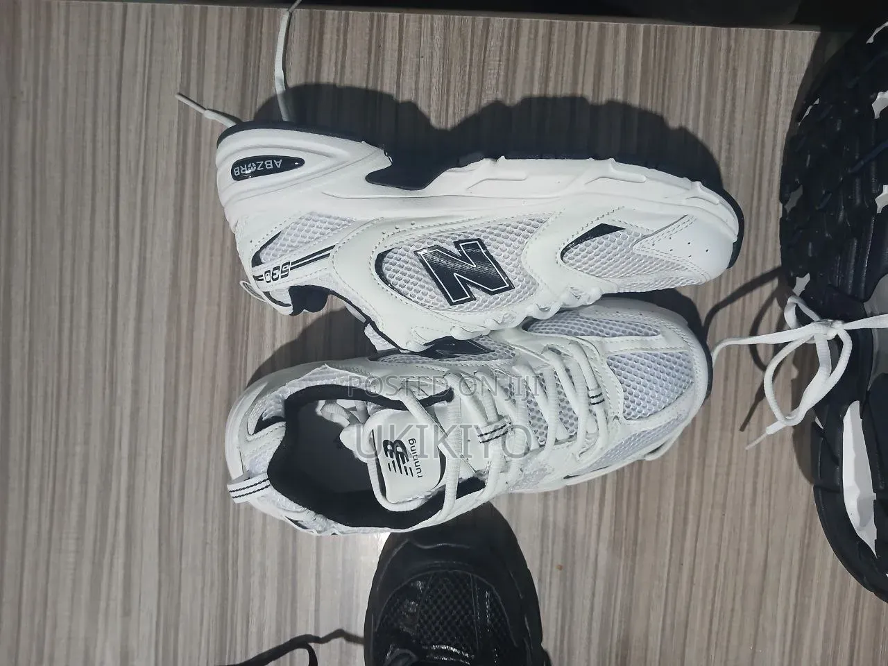 New Balance 530 Shoes (ኒዉ ባላንስ 530 ጫማ)