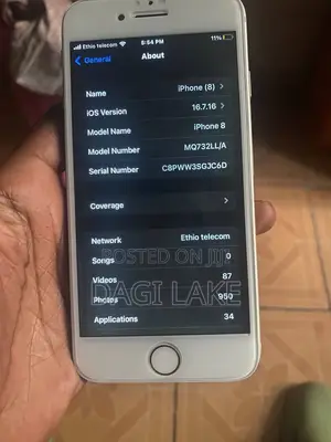 Apple iPhone 8 64 GB White