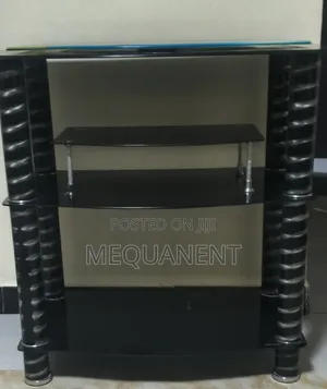 Roll TV Stand