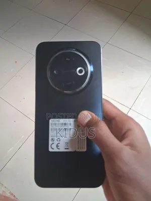 Tecno Spark 30C 128 GB Black