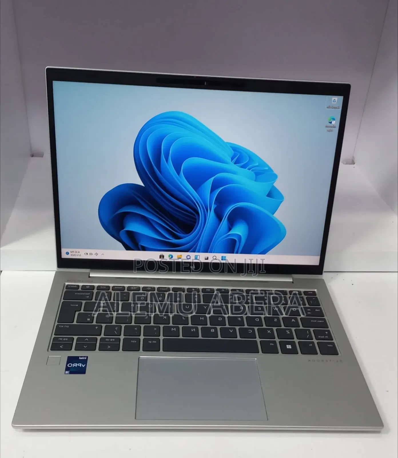 New Laptop HP EliteBook 830 G9 16GB Intel Core i5 SSD 512GB