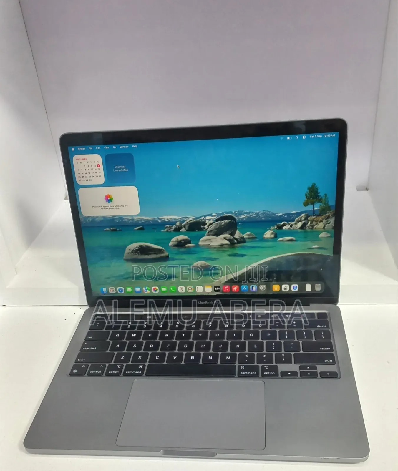 New Laptop Apple MacBook Pro 2020 M1 8GB Apple M1 SSD 256GB