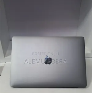 New Laptop Apple MacBook Pro 2020 M1 8GB Apple M1 SSD 256GB