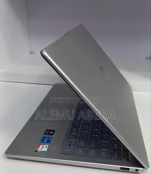 New Laptop HP 16GB Intel Core i5 SSD 1T