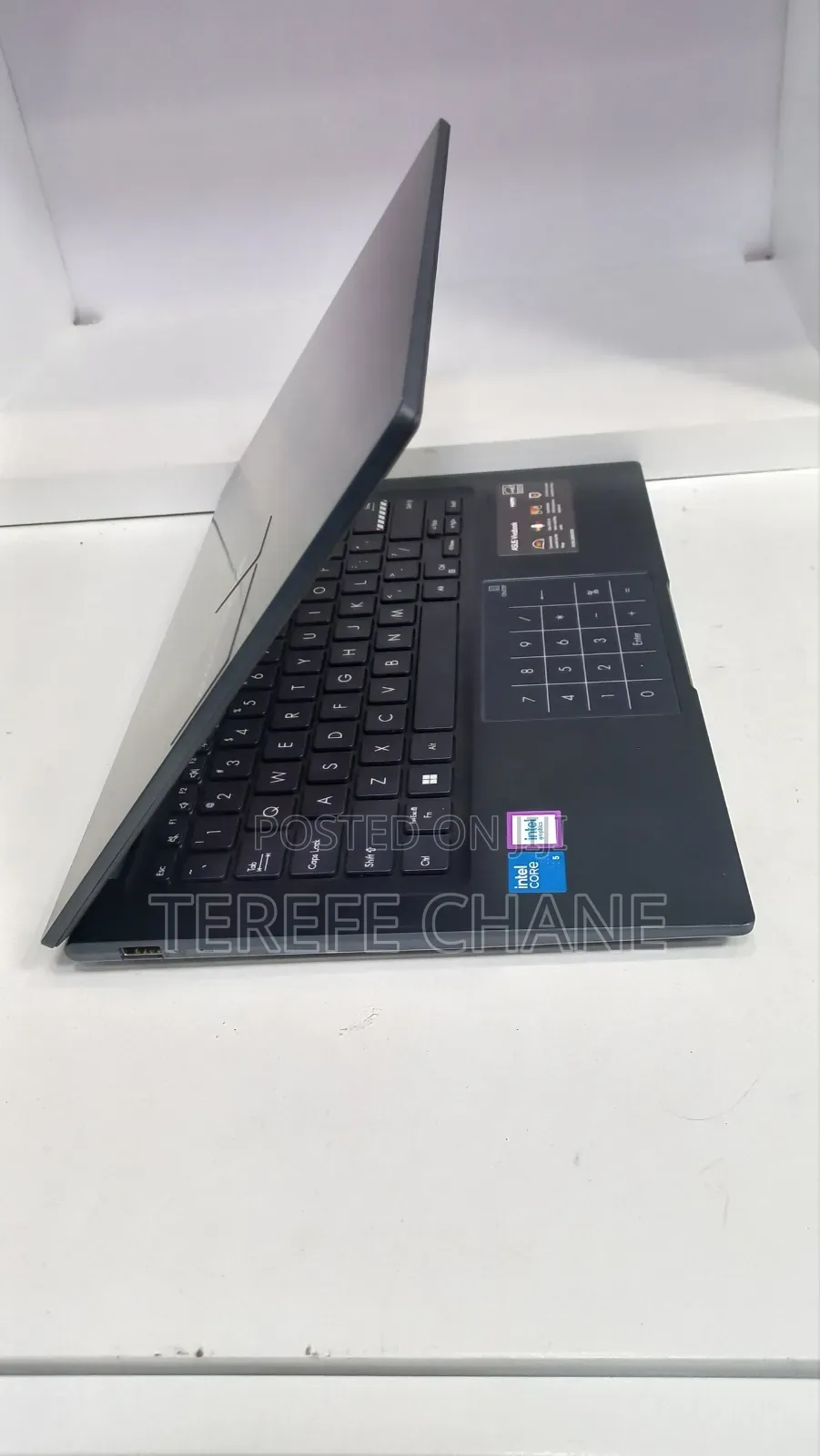 New Laptop Asus Vivobook 15 16GB Intel Core 5 SSD 512GB