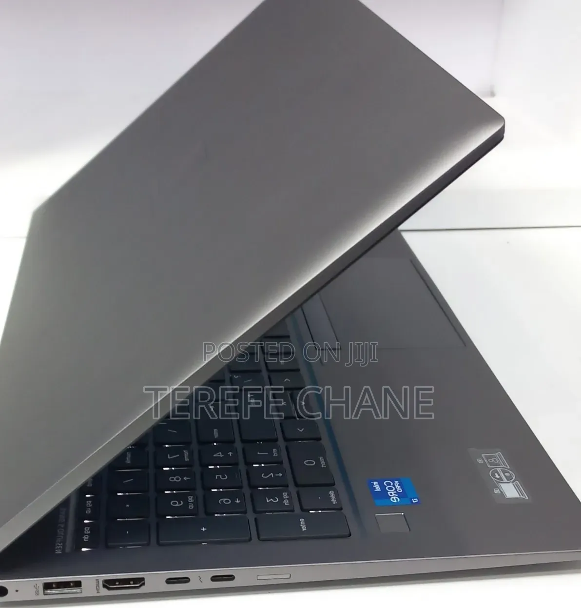 New Laptop HP ZBook Firefly G8 16GB Intel Core i7 SSD 512GB