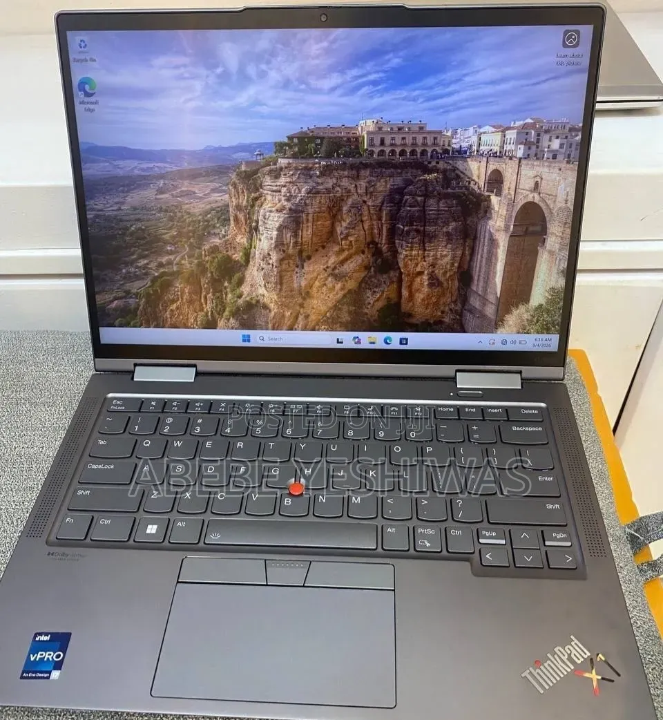 New Laptop Lenovo ThinkPad X1 Yoga 16GB Intel Core i7 SSD 512GB