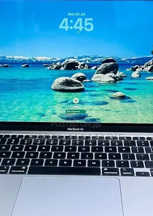 New Laptop Apple MacBook Air 2020 M1 16GB Apple M1 SSD 256GB