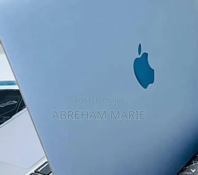 New Laptop Apple MacBook Air 2020 M1 16GB Apple M1 SSD 256GB