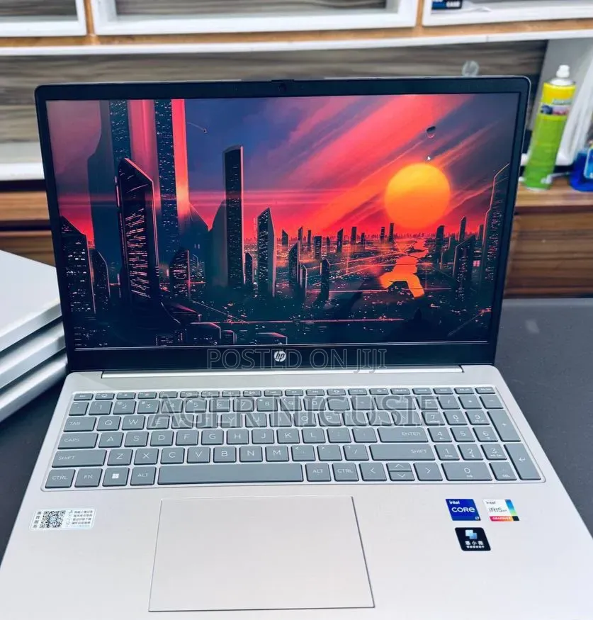New Laptop HP Stream Notebook 16GB Intel Core i7 SSD 512GB