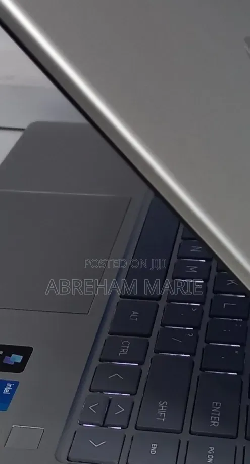New Laptop HP Stream Notebook 16GB Intel Core i5 SSD 1T