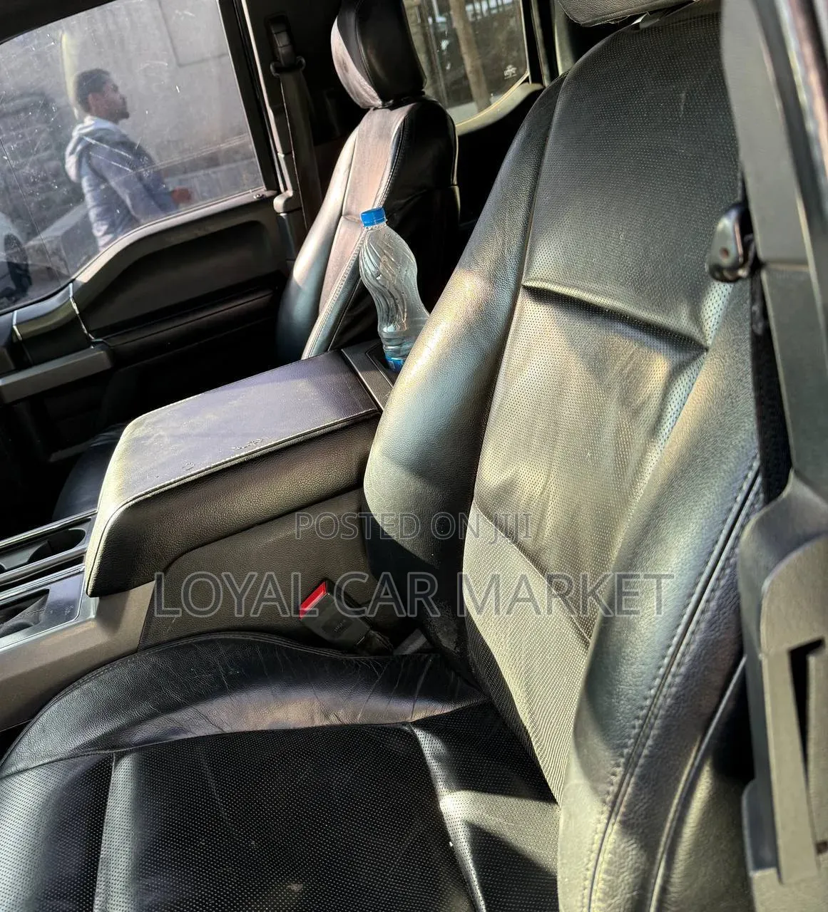 Ford F-150 2020 Black