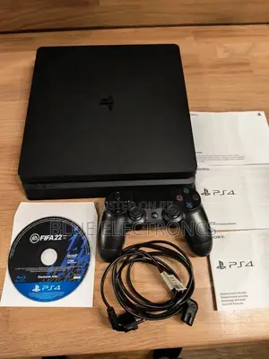 PlayStation 4 Slim