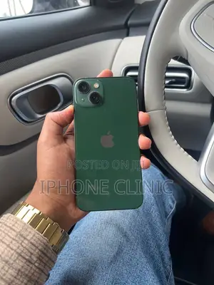 Apple iPhone 13 128 GB Green