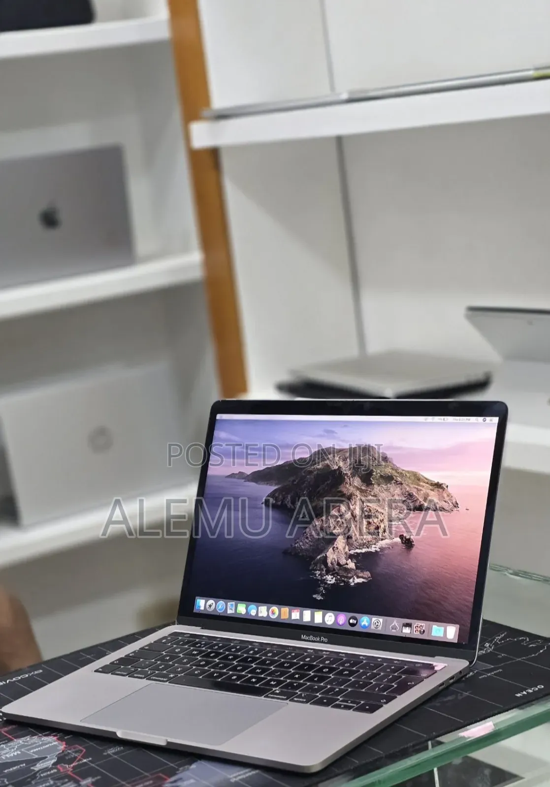 New Laptop Apple MacBook Pro 2019 16GB Intel Core i7 SSD 512GB