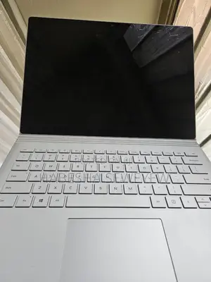 Laptop Microsoft Surface Book 3 16GB Intel Core i7 SSD 256GB