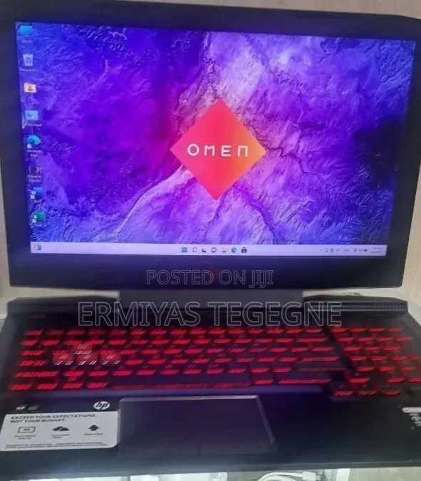 New Laptop Asus ROG Strix G15 16GB AMD Ryzen 7 SSD 512GB