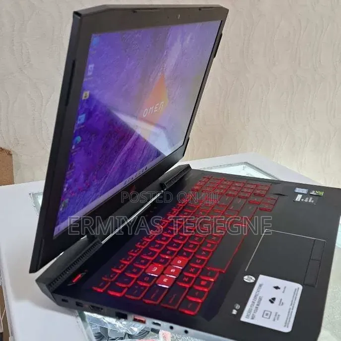 New Laptop Asus ROG Strix G15 16GB AMD Ryzen 7 SSD 512GB