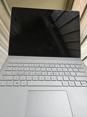Laptop Microsoft Surface Book 3 16GB Intel Core i7 SSD 256GB