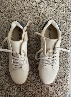 Livergy Shoe