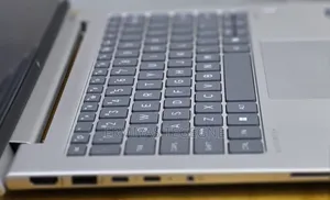 New Laptop HP EliteBook 840 16GB Intel Core Ultra 5 SSD 512GB