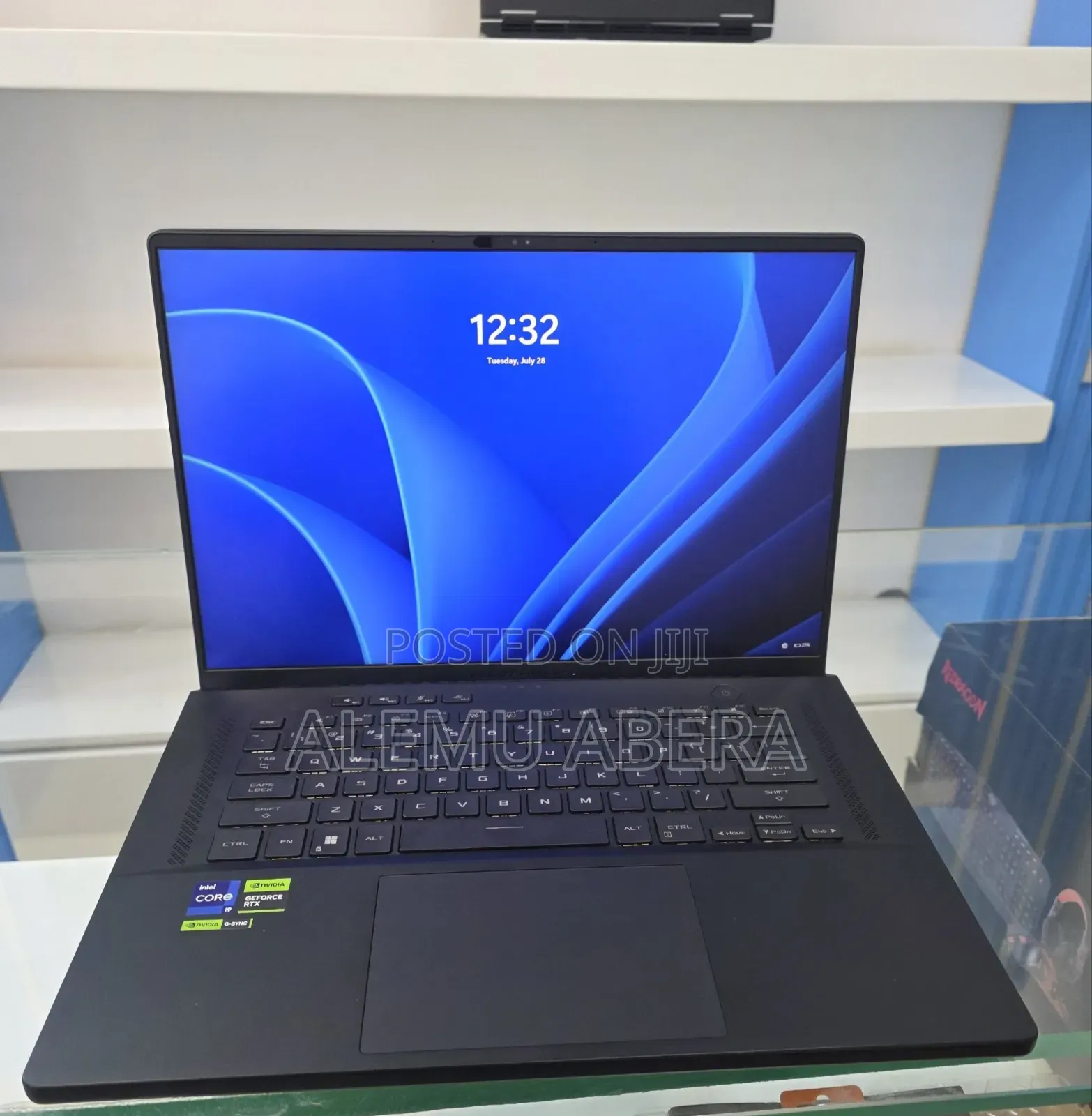 New Laptop Asus ROG Zephyrus G16 16GB Intel Core i9 SSD 1T